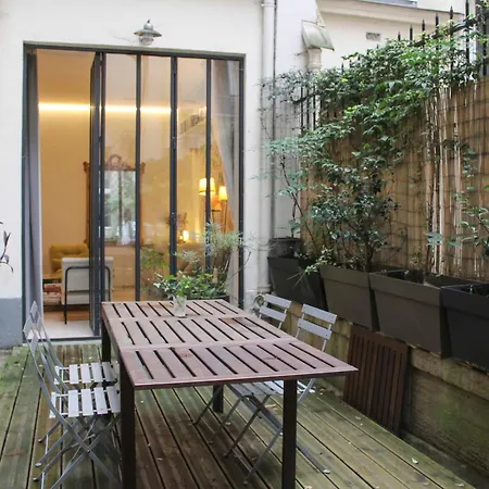 Haven Of Peace With Private Terrace Paris